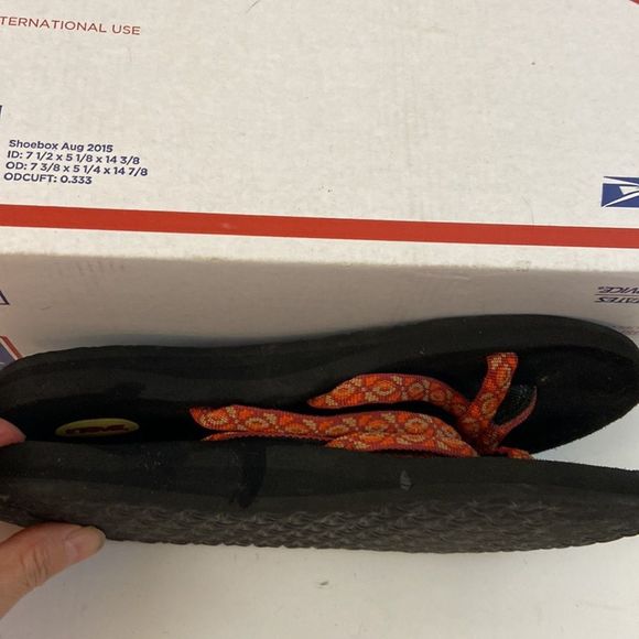 Teva sandals size 8 orange straps # 6840 - Picture 5 of 6